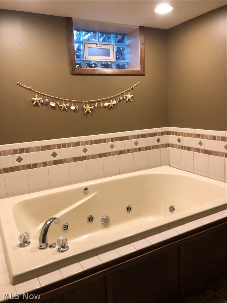 8 Old State Road South Norwalk, OH 44857 - Photo 16 of 23 Whirlpool in basement.