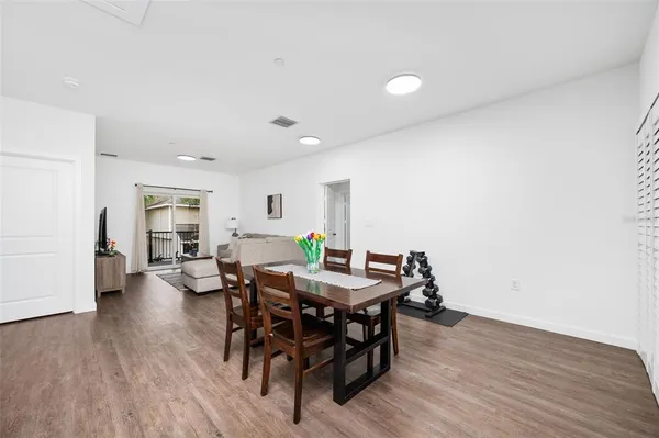 $245,000 | 1581 Northwest 29 Road, Unit 7, Gainesville, FL 32605