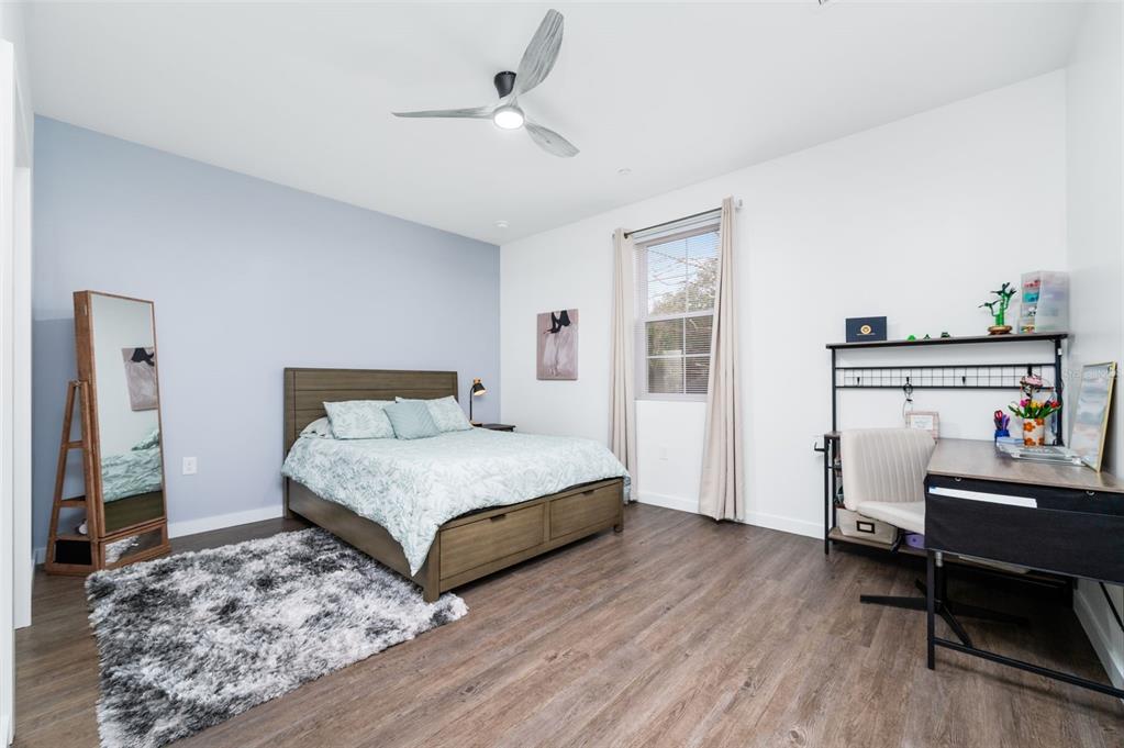 1581 Northwest 29 Road, Unit 7 Gainesville, FL 32605 - Photo 16 of 32