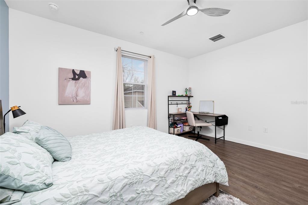 1581 Northwest 29 Road, Unit 7 Gainesville, FL 32605 - Photo 17 of 32