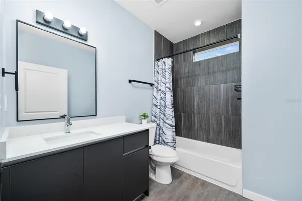 $245,000 | 1581 Northwest 29 Road, Unit 7, Gainesville, FL 32605