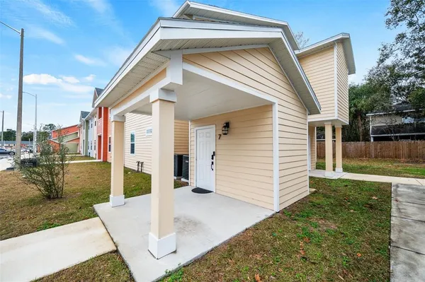 $245,000 | 1581 Northwest 29 Road, Unit 7, Gainesville, FL 32605