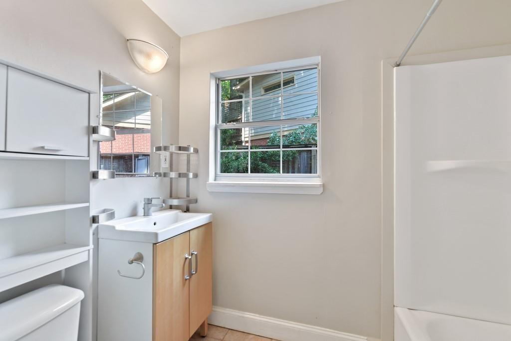 326 Mathews Avenue Northeast, Unit B Atlanta, GA 30307 - Photo 12 of 28