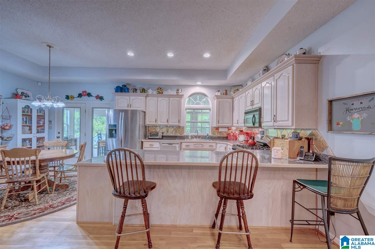 1121 Lanningham Road Cleveland, AL 35049 - Photo 2 of 34