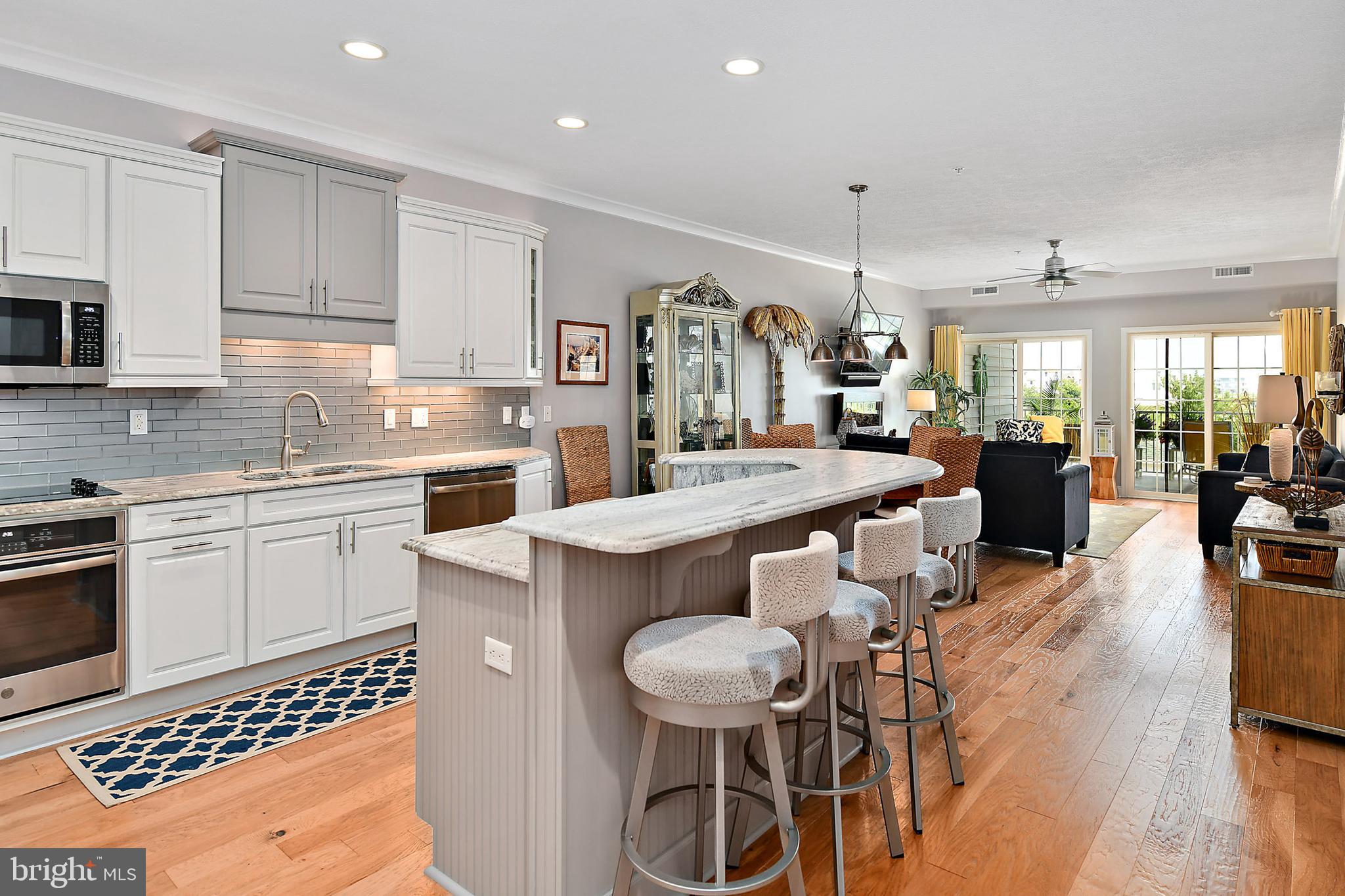 9742 Golf Course Road, Unit 202 Ocean City, MD 21842 - Photo 3 of 36 New Upgraded Kitchen, Appliances & Flooring