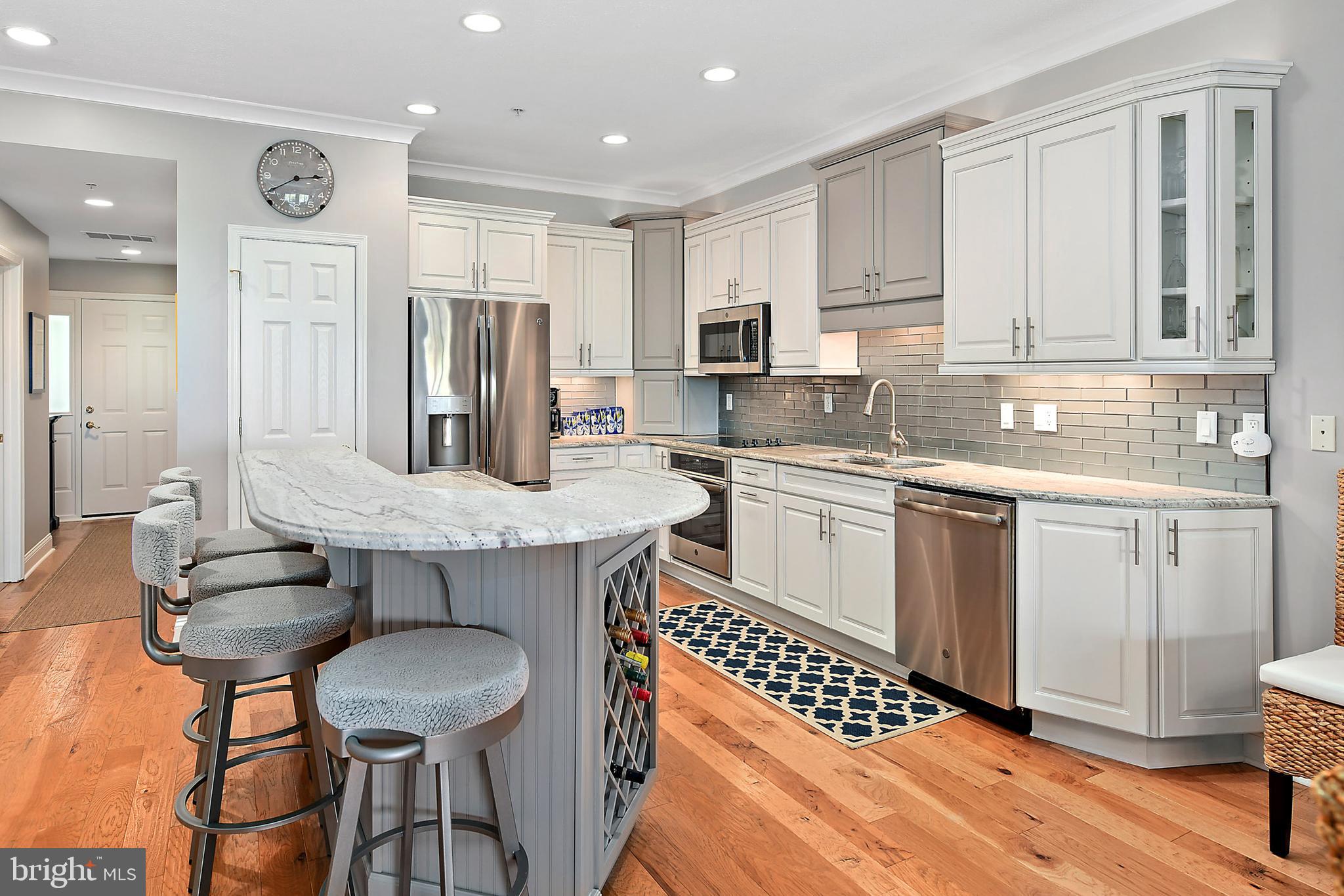 9742 Golf Course Road, Unit 202 Ocean City, MD 21842 - Photo 7 of 36 Counter For Casual Eating