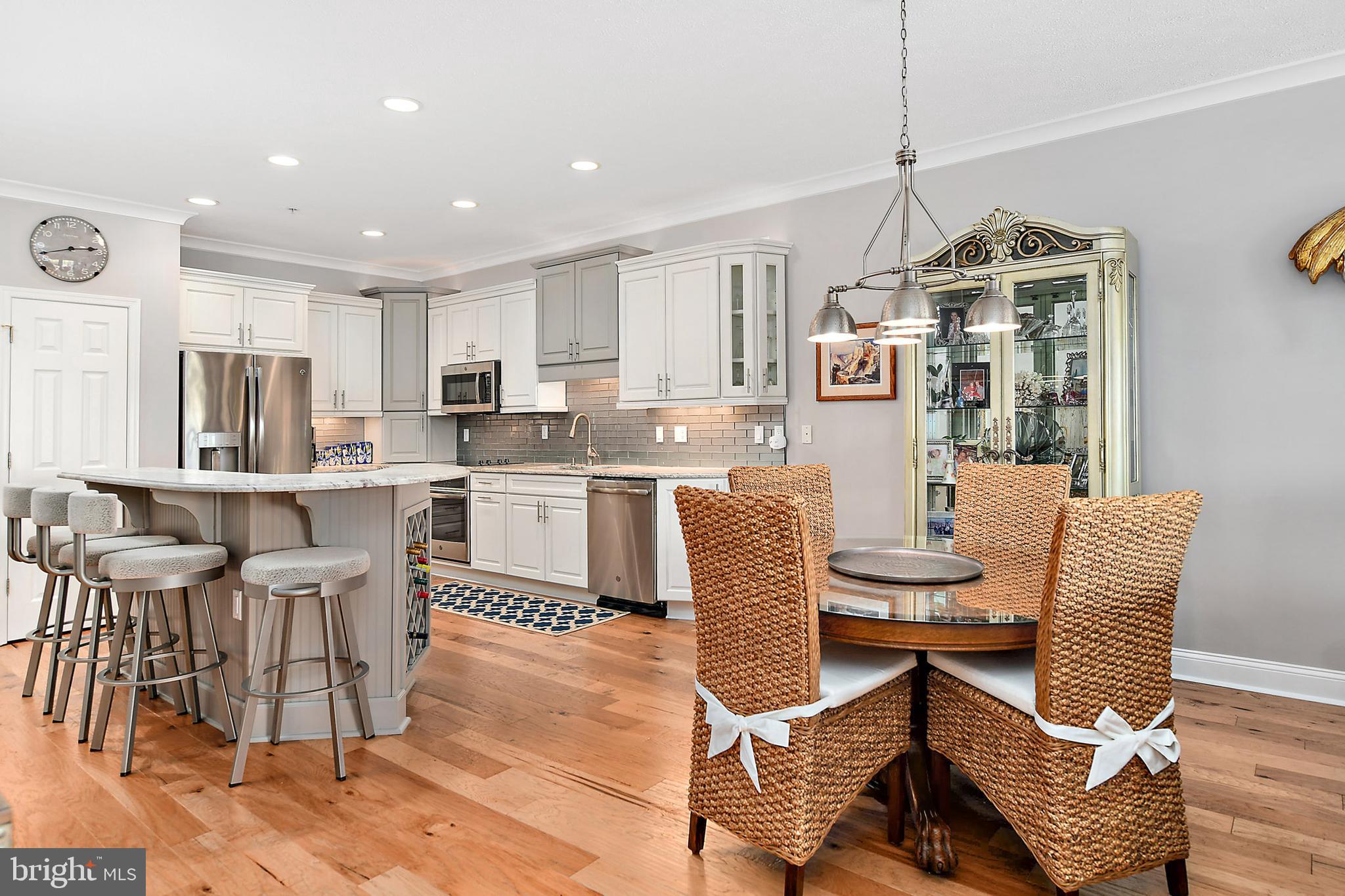 9742 Golf Course Road, Unit 202 Ocean City, MD 21842 - Photo 8 of 36 Dining Area Right Off the Kitchen