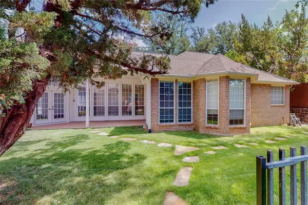 $3,550 | 779 Pelican Lane, Coppell, TX 75019