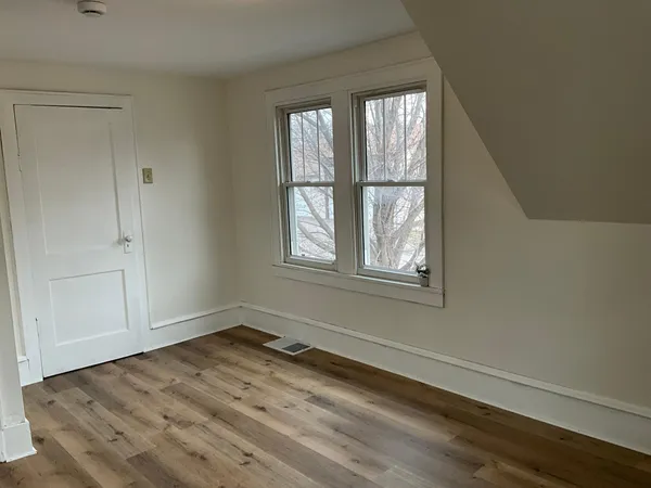 $164,900 | 628 Front Street, Kenyon, MN 55946