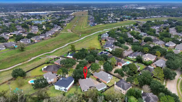 $337,900 | 5718 Sky Dale Lane, Richmond, TX 77469