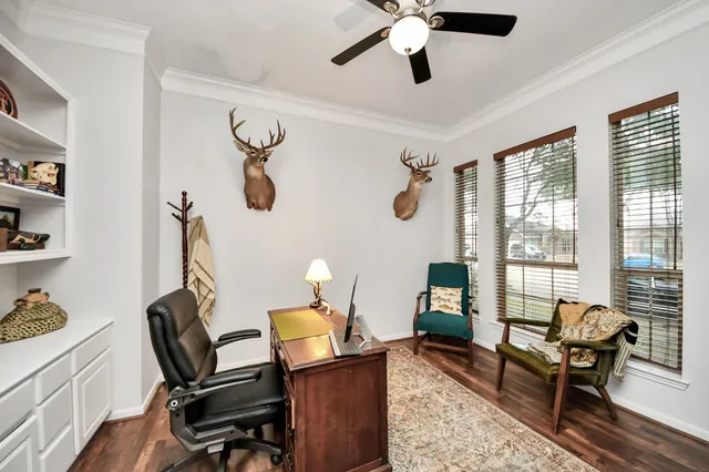 $337,900 | 5718 Sky Dale Lane, Richmond, TX 77469