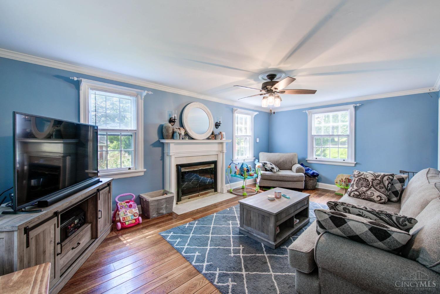 1006 Anderson Ferry Road Cincinnati, OH 45238 - Photo 7 of 22