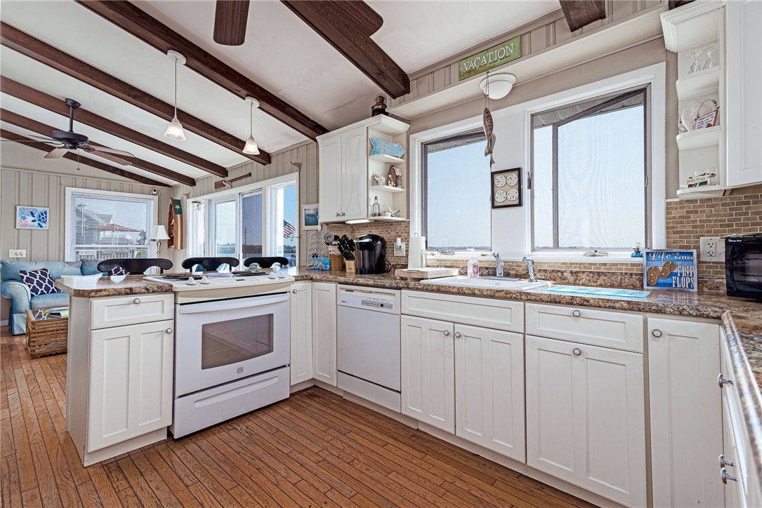 263 Prospect Road South Kingstown, RI 02879 - Photo 14 of 32