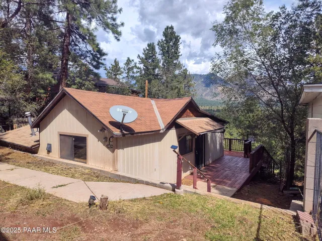 $1,900 | 1718 East Mountain View Avenue, Flagstaff, AZ 86004