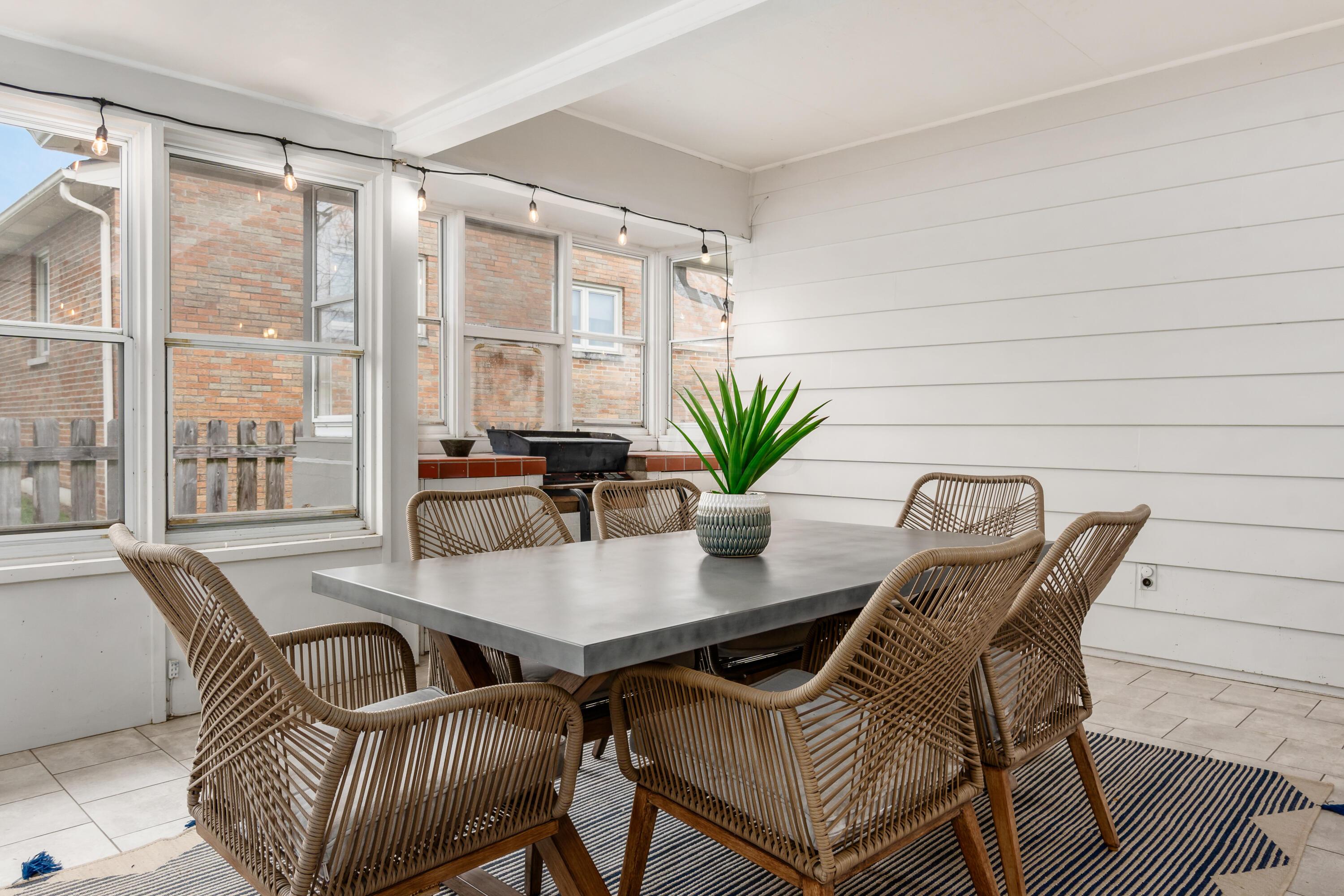 3769 Mountview Road Columbus, OH 43220 - Photo 28 of 51 Sunroom