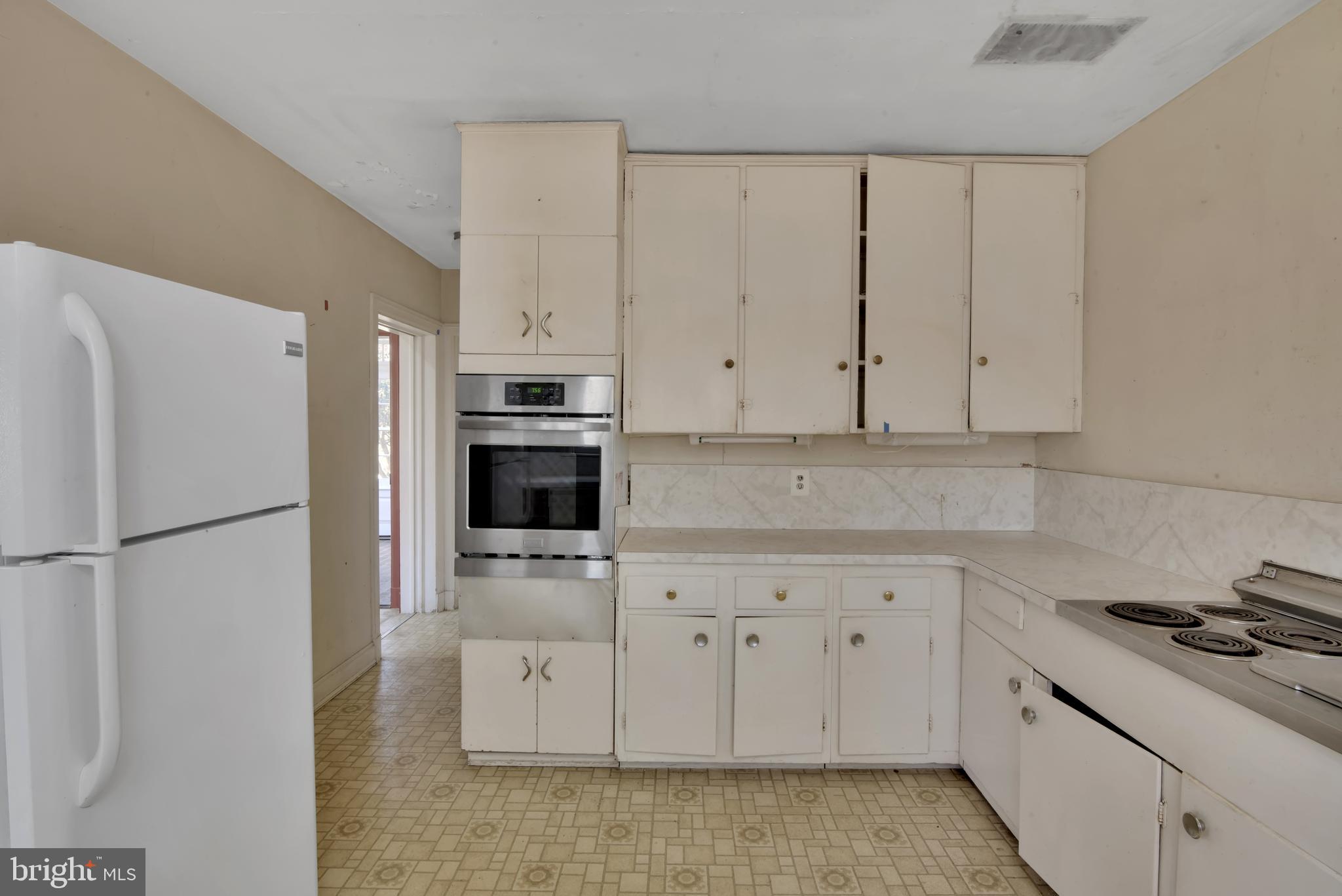 10800 Harley Road Lorton, VA 22079 - Photo 13 of 108 Kitchen