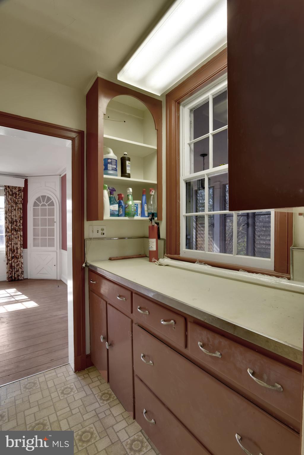 10800 Harley Road Lorton, VA 22079 - Photo 16 of 108 Butlers Pantry
