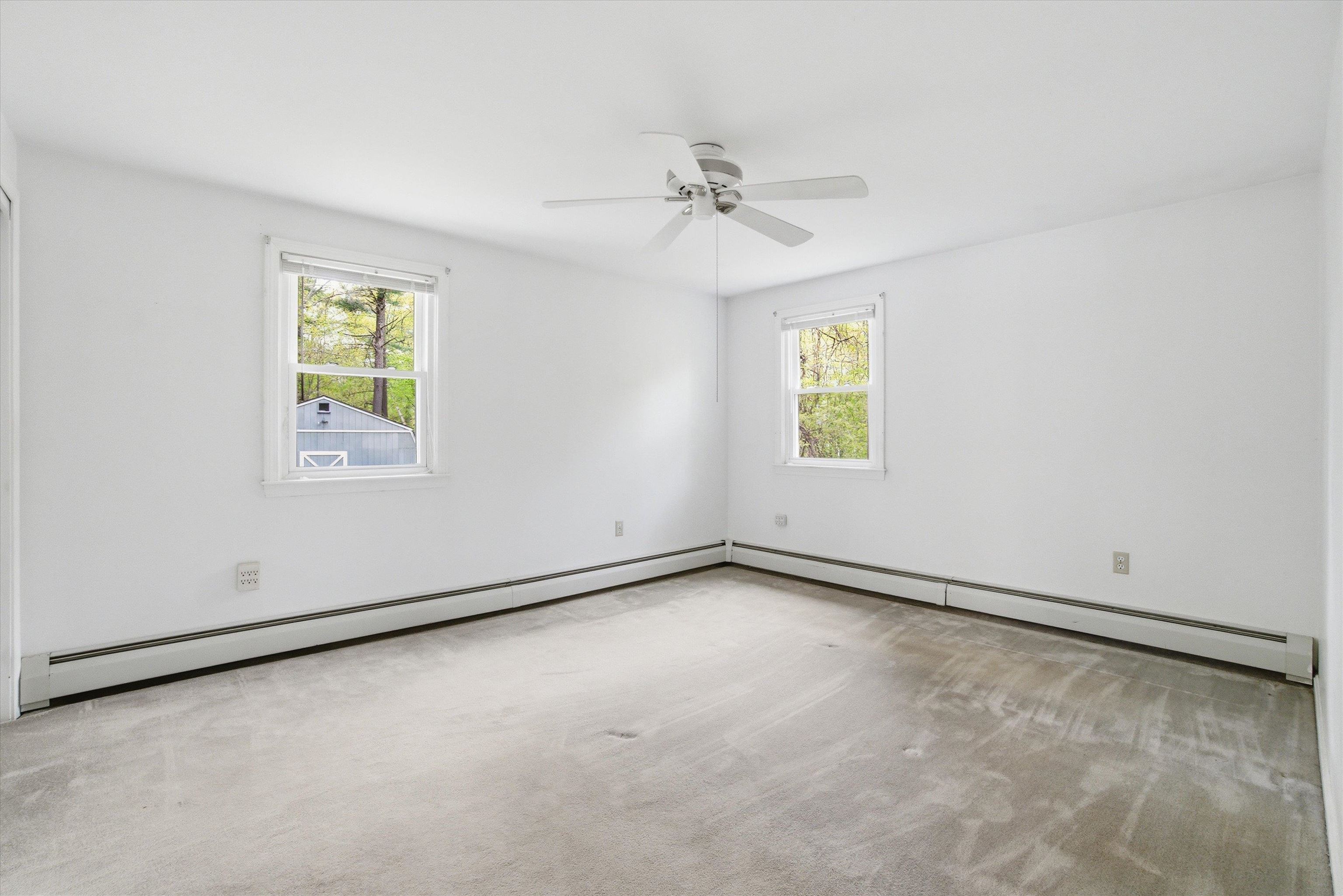 4 Timothy Lane Hudson, NH 03051 - Photo 24 of 53