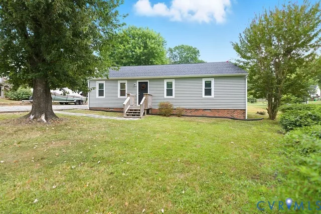 a house view with a garden space