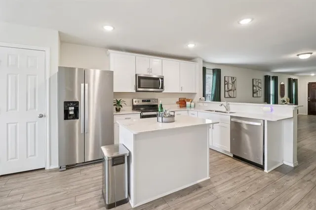 $1,900 | 475 Grenada Lk Drive, Princeton, TX 75407