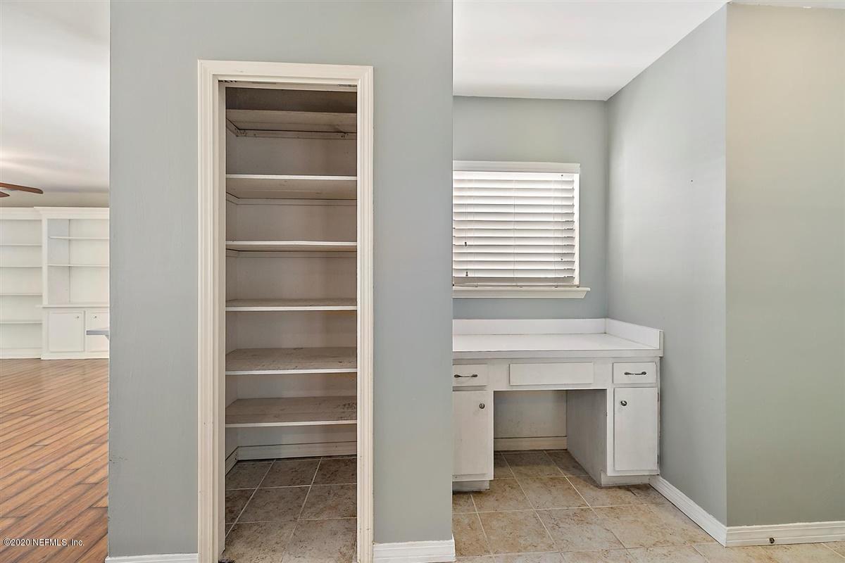 1004 Fruit Cove Road Jacksonville, FL 32259 - Photo 8 of 21 08-Computer Nook & Pantry
