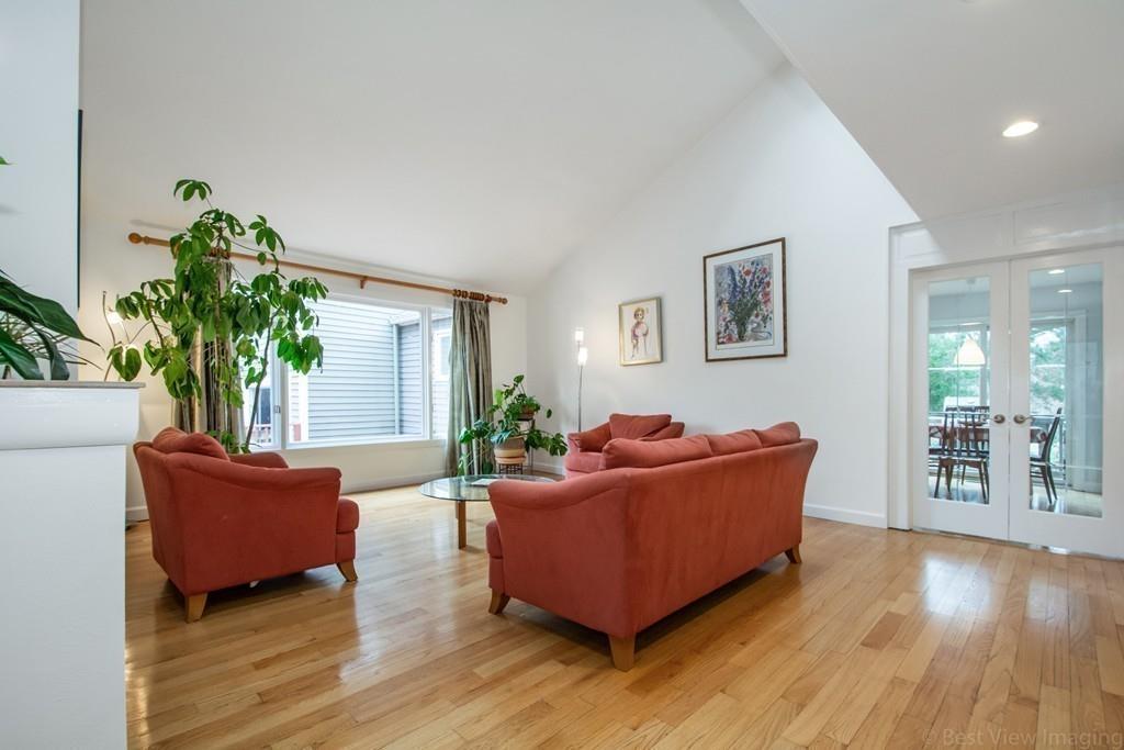 51 Cobleigh Road Boxborough, MA 01719 - Photo 3 of 32 a living room with furniture and a potted plant