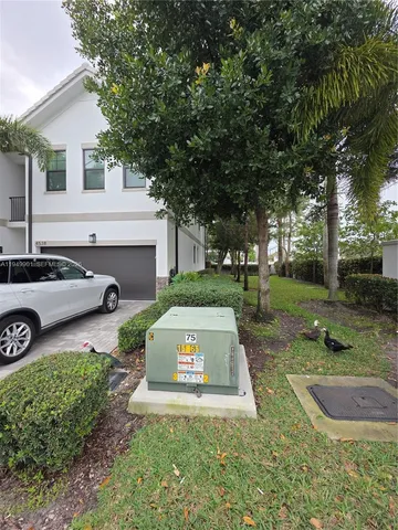 $4,200 | 4538 East Aqua Bella Lane, Unit 4538, Dania Beach, FL 33312