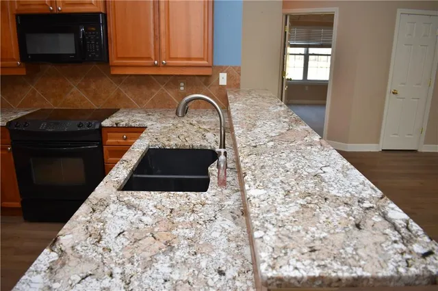 $420,000 | 7135 Meadow View Street, Shawnee, KS 66227