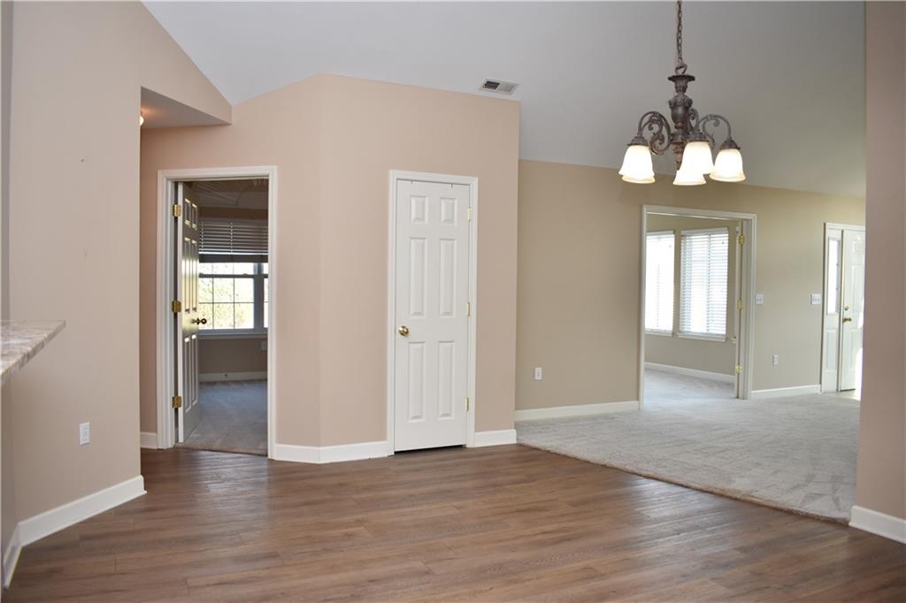 7135 Meadow View Street Shawnee, KS 66227 - Photo 18 of 38