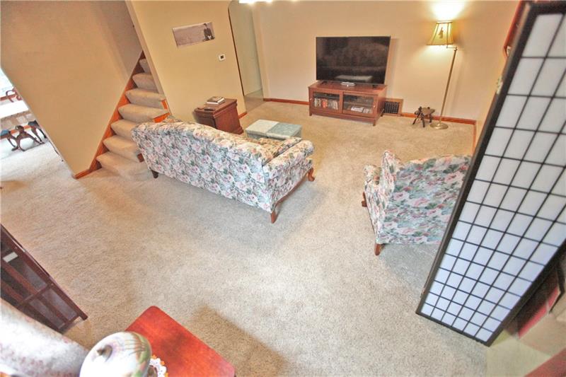 2660 River Road Vandergrift, PA 15690 - Photo 5 of 13 Gallery Image 5