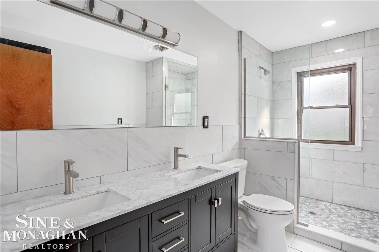 489 Shelbourne Road Grosse Pointe Farms, MI 48236 - Photo 16 of 28