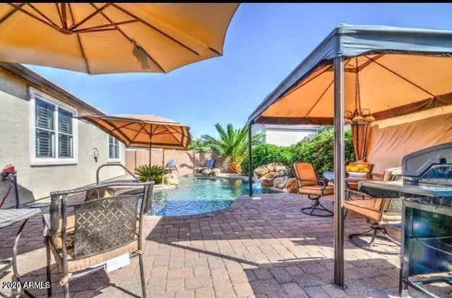 a view of outdoor space yard deck and patio