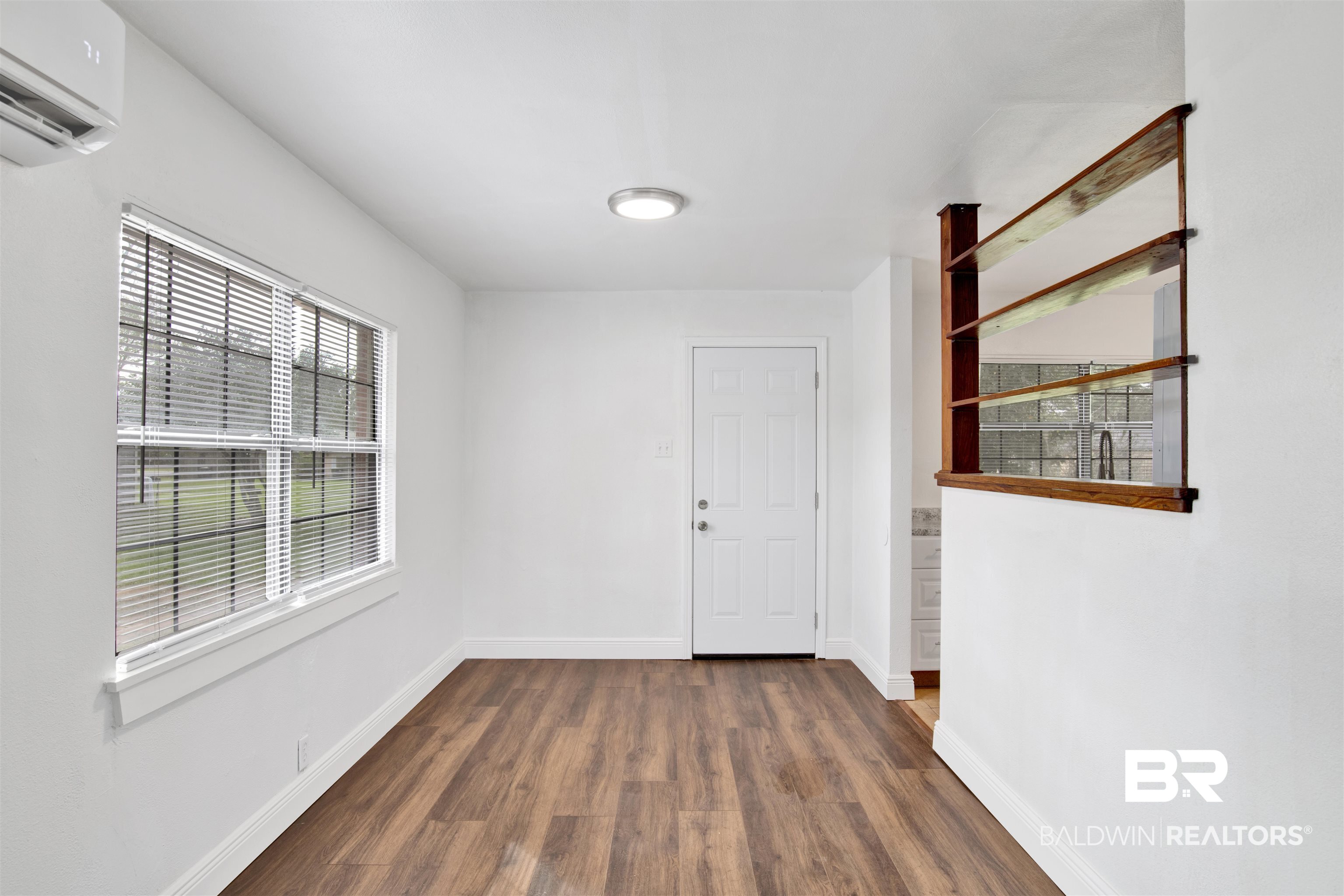 311 West Myrtle Avenue Foley, AL 36535 - Photo 9 of 22 Dining Room