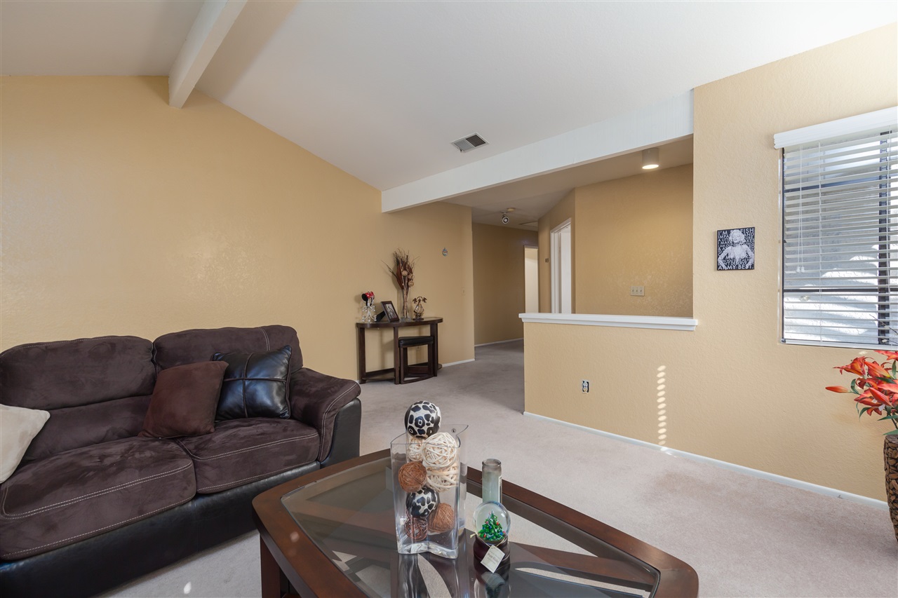 912 Redbud Road Chula Vista, CA 91910 - Photo 2 of 18 Gallery Image 2