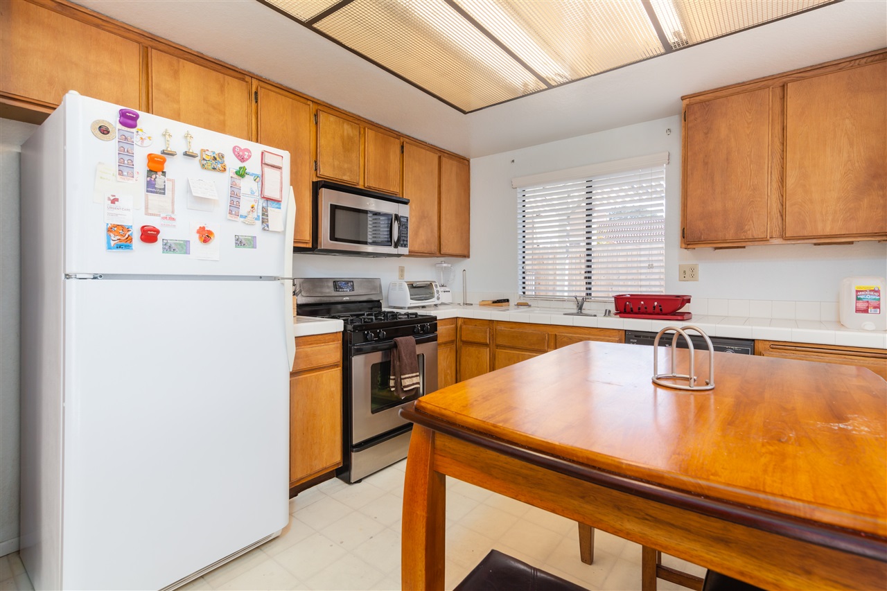 912 Redbud Road Chula Vista, CA 91910 - Photo 7 of 18 Gallery Image 7