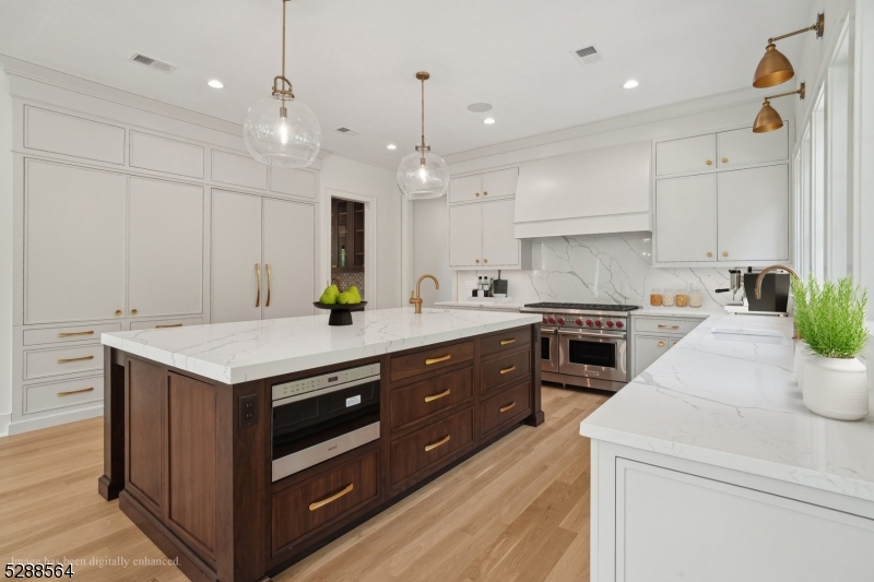 11 Addison Drive Short Hills, NJ 07078 - Photo 14 of 50