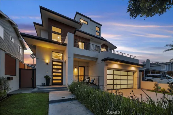 $4,499,000 | 332 Avenue East, Redondo Beach, CA 90277