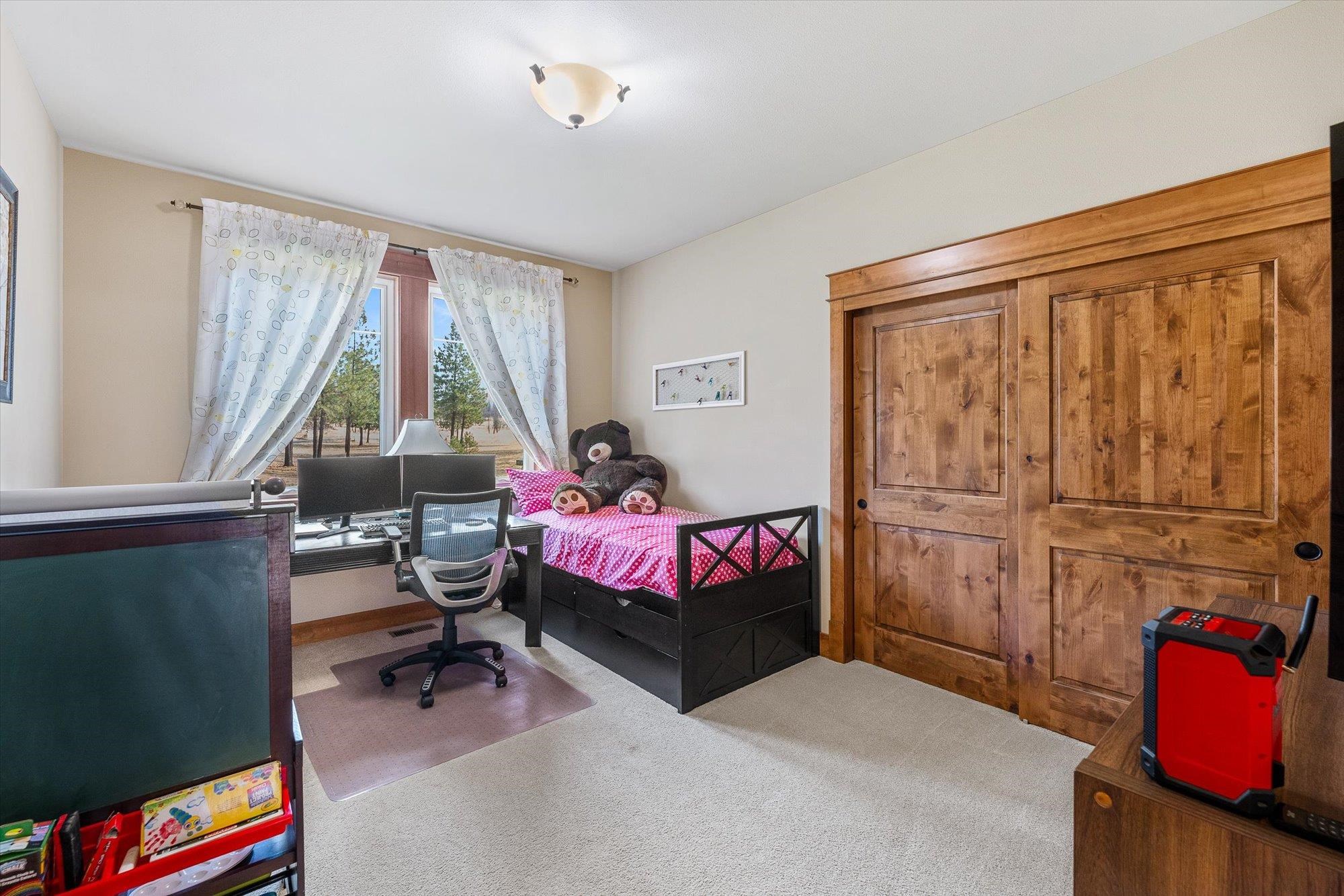14021 East Nelson Road Elk, WA 99009 - Photo 20 of 49