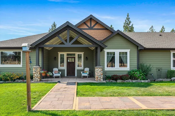 $1,100,000 | 14021 East Nelson Road, Elk, WA 99009