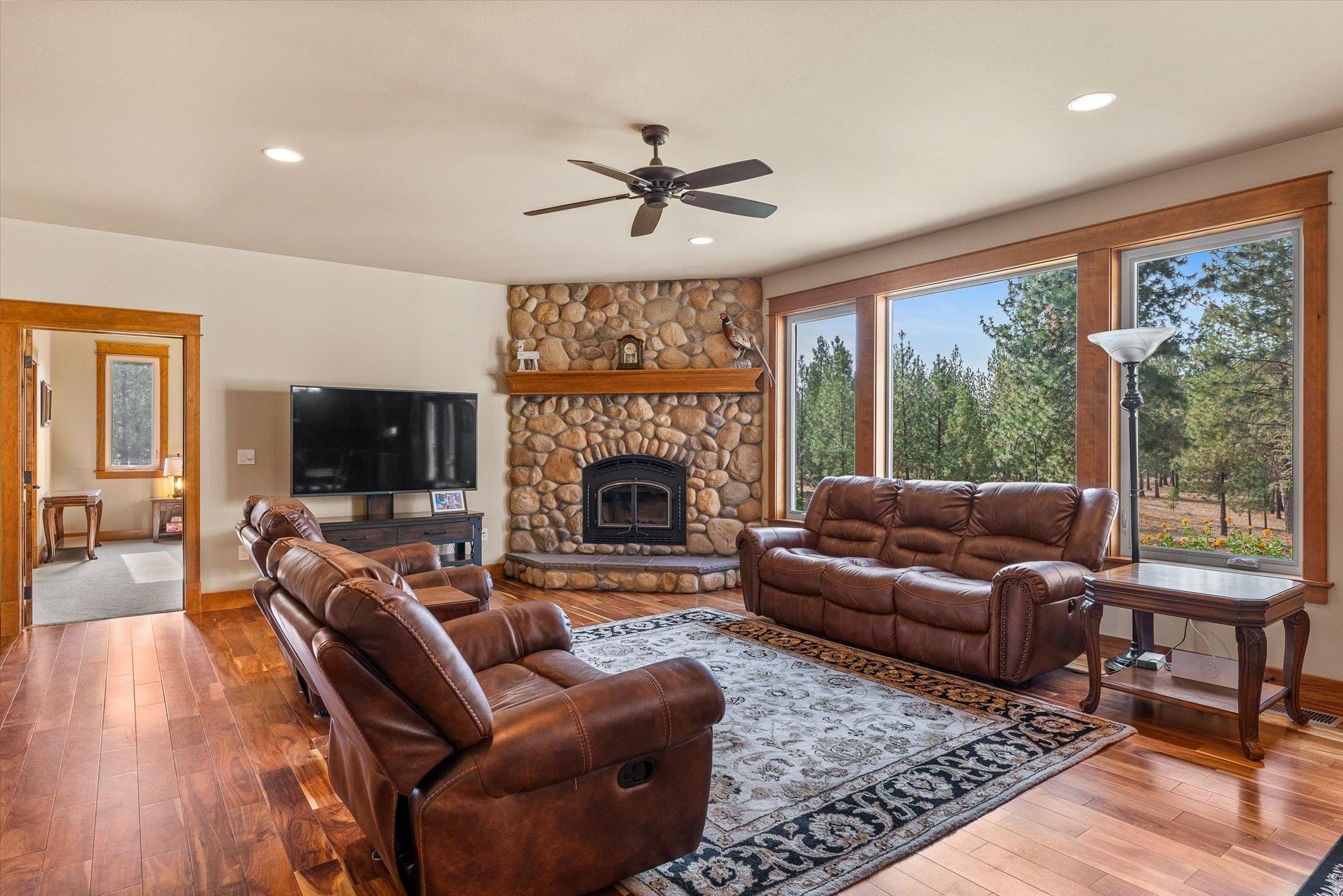 14021 East Nelson Road Elk, WA 99009 - Photo 3 of 49
