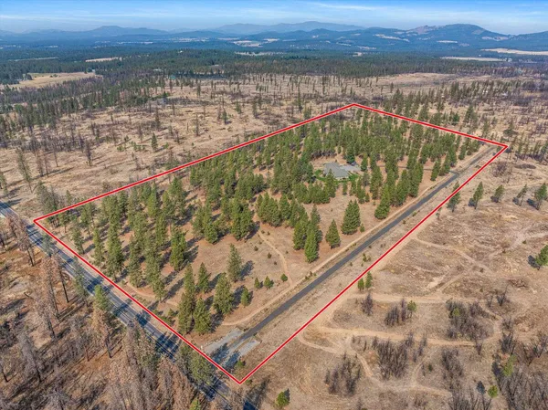 $1,100,000 | 14021 East Nelson Road, Elk, WA 99009
