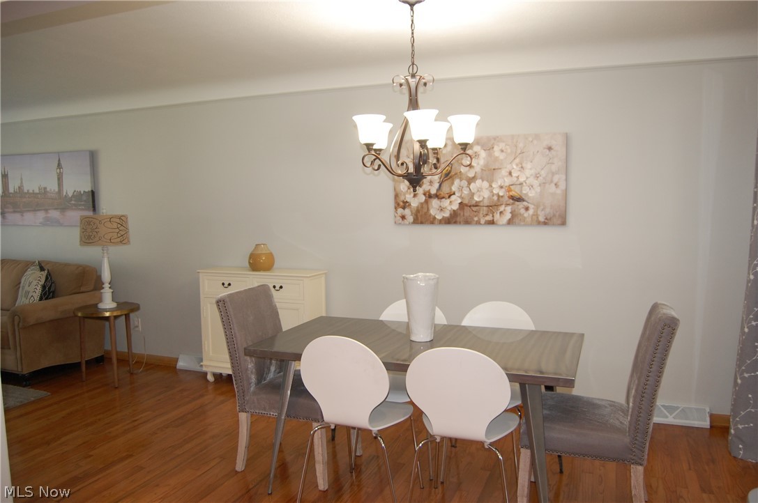 6422 Hamden Road Parma Heights, OH 44130 - Photo 10 of 33