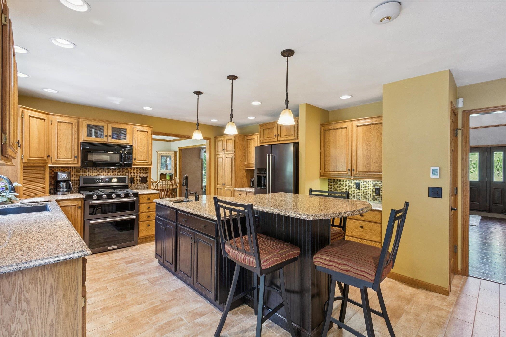 2370 East Sylvan Lane Milton, WI 53563 - Photo 21 of 56