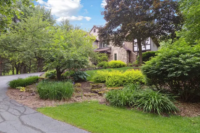 $797,000 | 2370 East Sylvan Lane, Milton, WI 53563