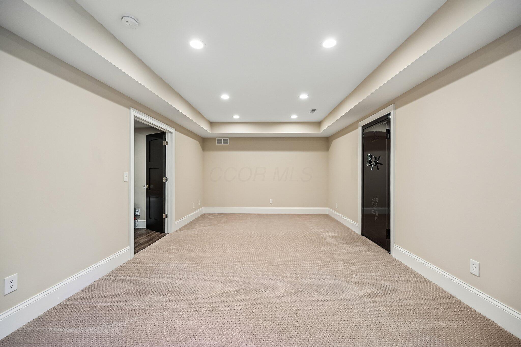 4500 Dublin Road Columbus, OH 43221 - Photo 38 of 71 Gallery Image 38
