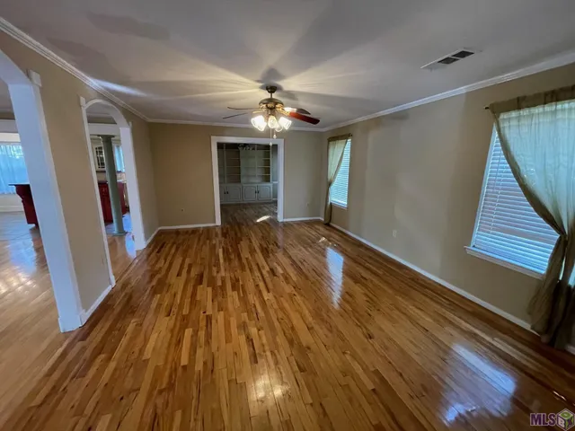 $344,900 | 11019 Goodwood Boulevard, Baton Rouge, LA 70815