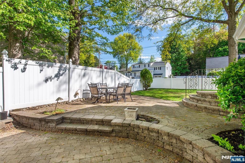 8 Pershing Street Emerson, NJ 07630 - Photo 22 of 25