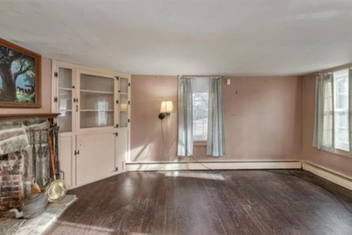 51 Strafford Road Rochester, NH 03867 - Photo 6 of 57