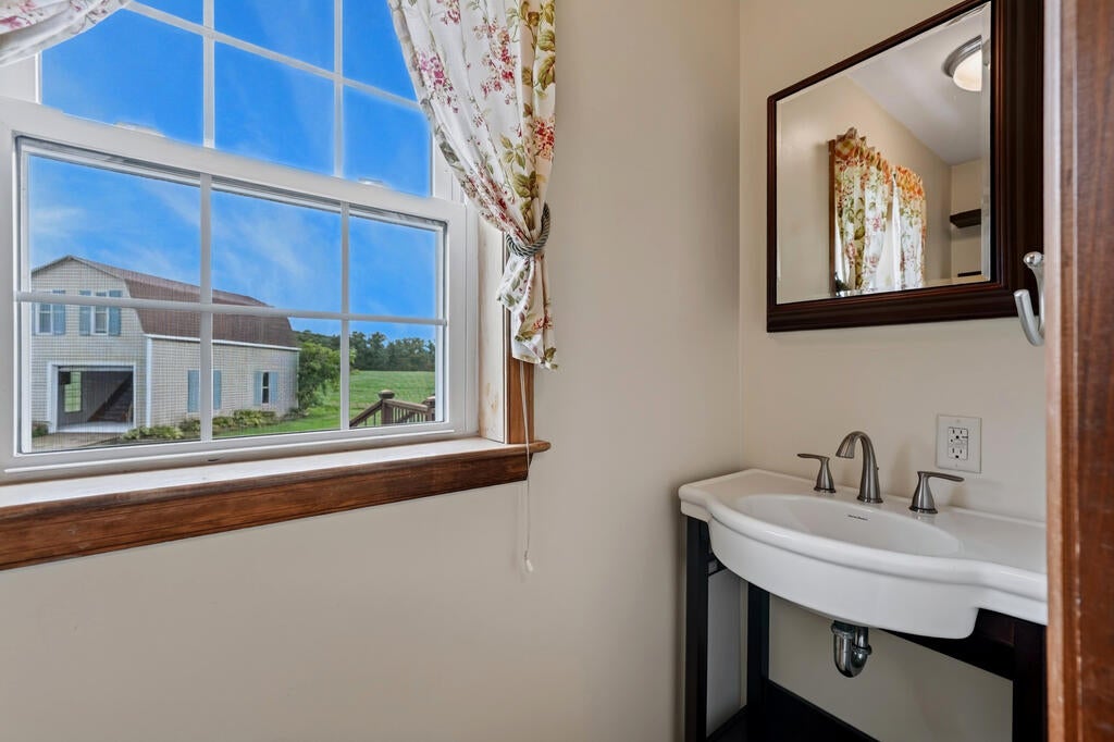 660 Yale Farm Road Romulus, NY 14541 - Photo 35 of 59 Gallery Image 35