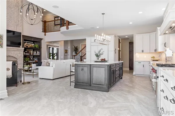 $3,495,000 | 1215 Devonworth Drive, Chesterfield, MO 63017